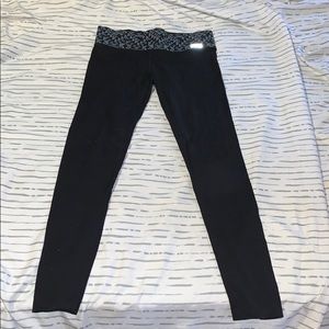 PINK reversible workout leggings